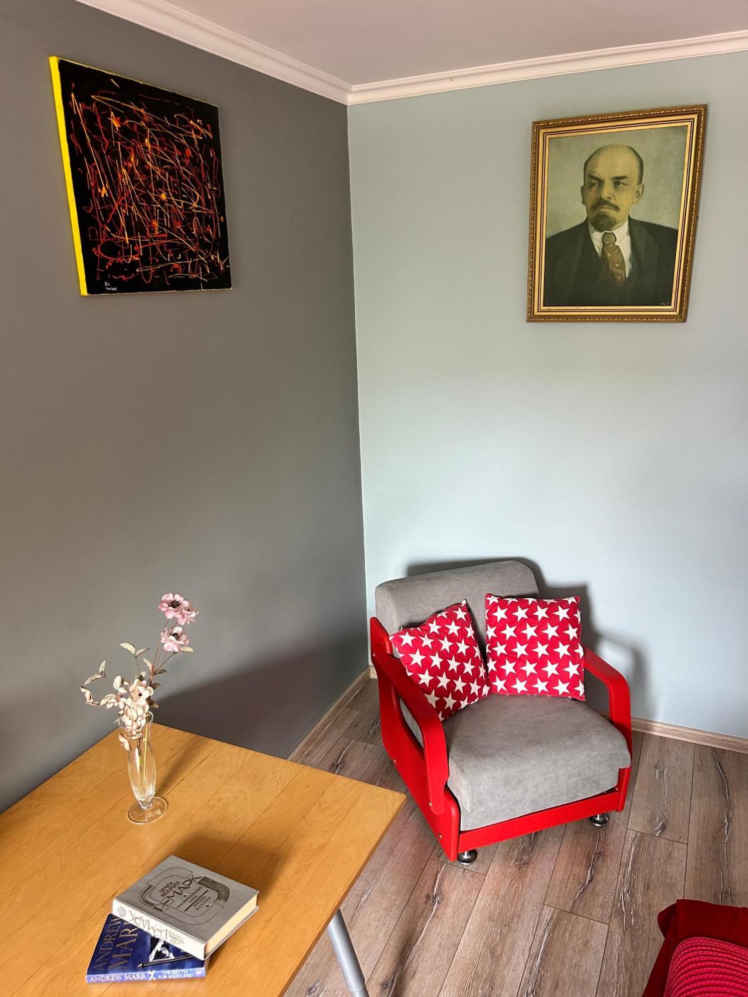 Lenin Street Hostel & Tours Tiraspol Extérieur photo