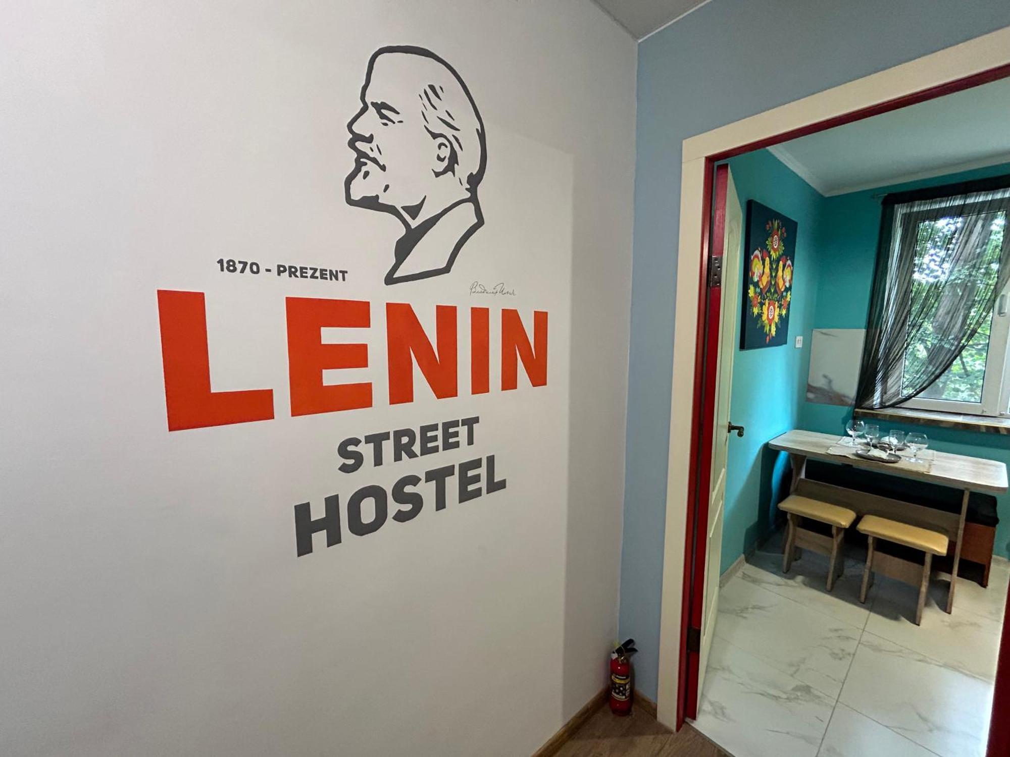 Lenin Street Hostel & Tours Tiraspol Extérieur photo